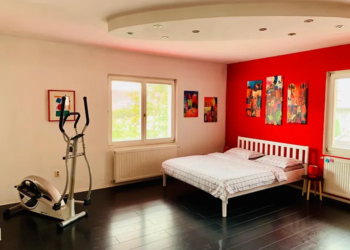 Sch Sch Sch Apartman *